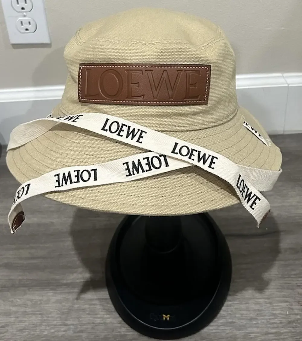 LOEWE Paula’s Ibiza Canvas Bucket Hat Beige Leather Logo Patch Made Italy